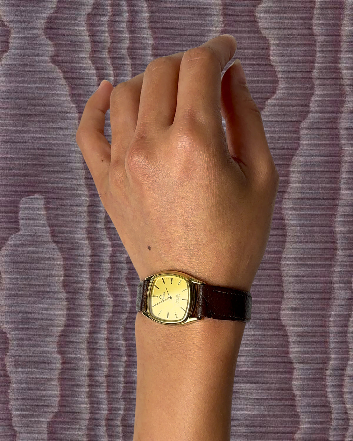 1980s Omega De Ville brown leather quartz watch