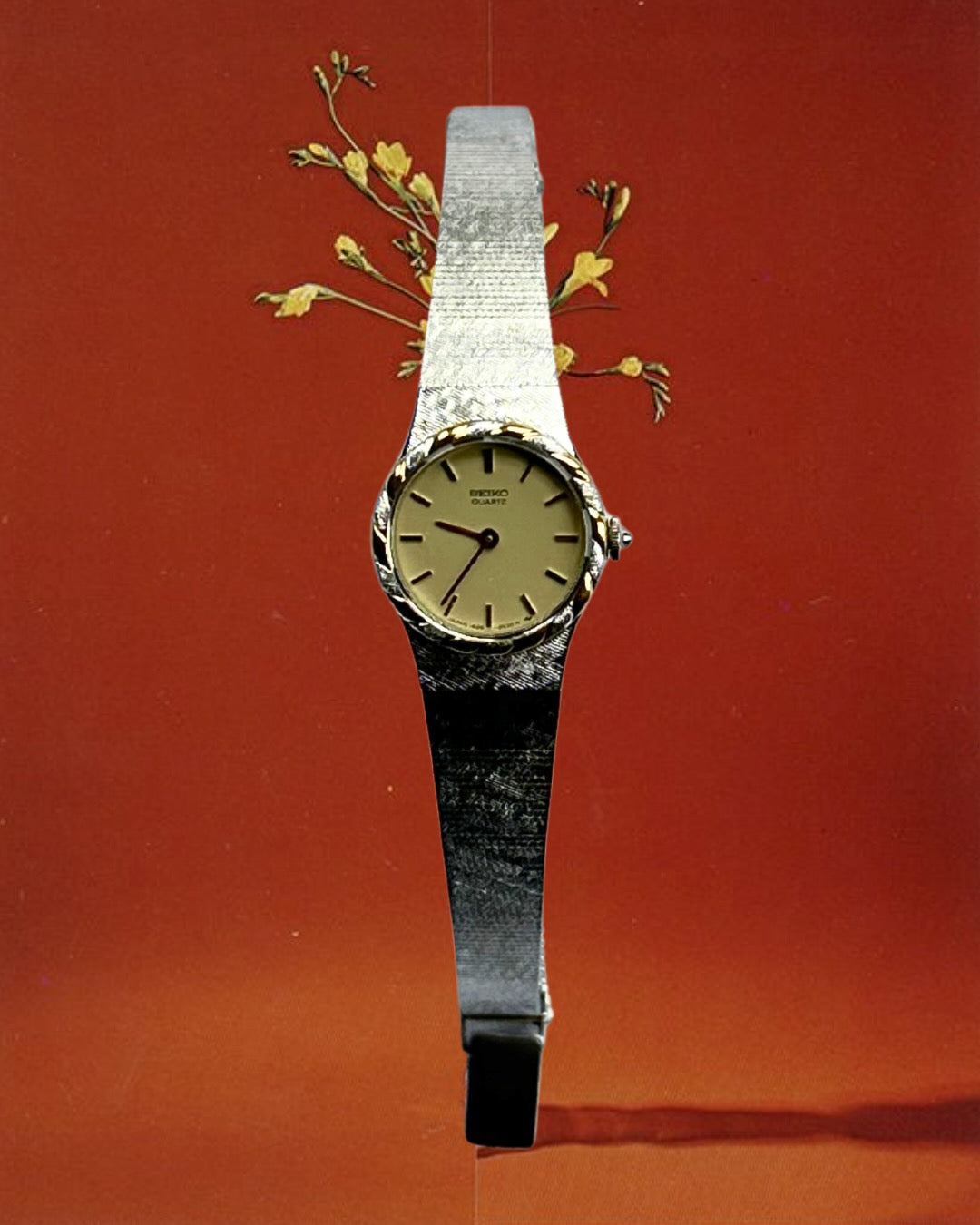 1980s Seiko round two-tone quartz watch