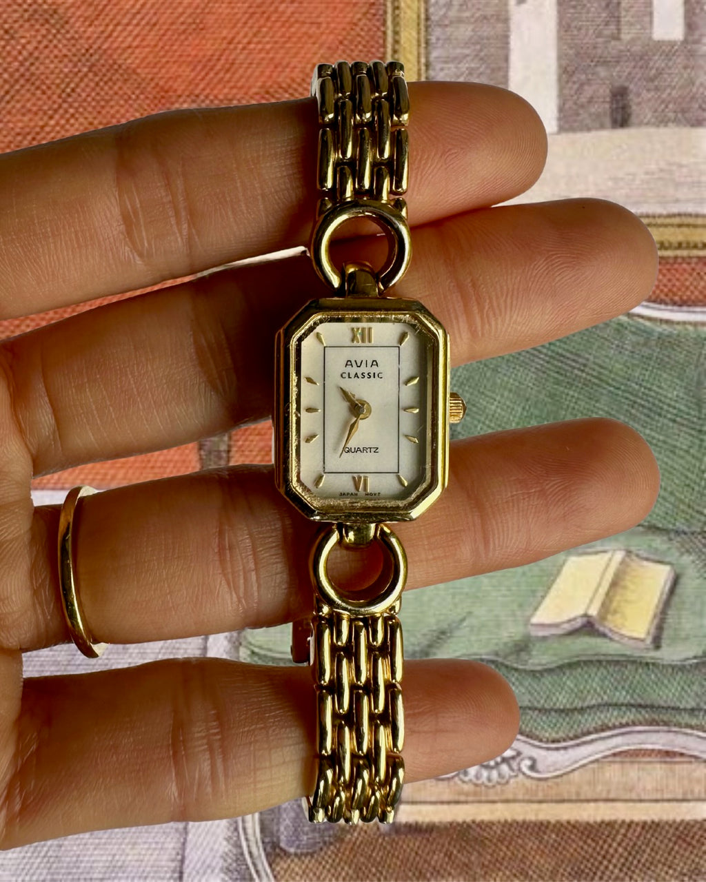 1980s Avia Classic Gold-Plated Quartz Watch