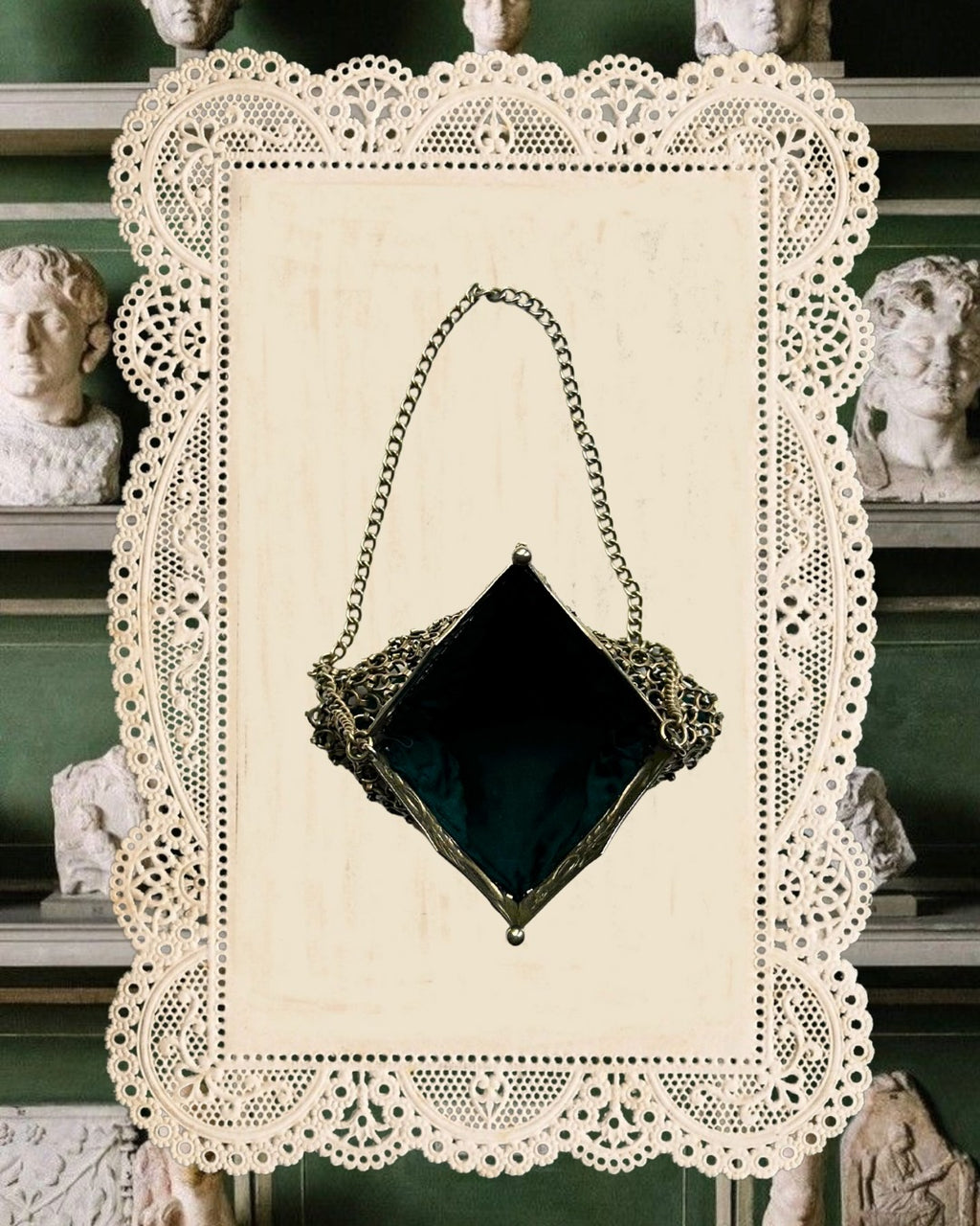 1920s Dragon Silver-Tone Chainmail Evening Bag