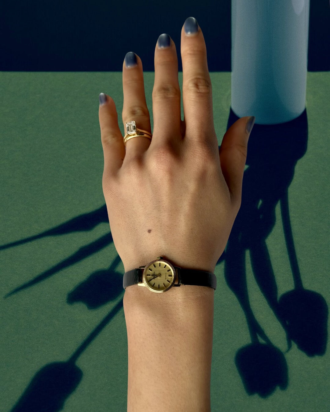 1980s Gradus Gold Round Black Leather Quartz Watch