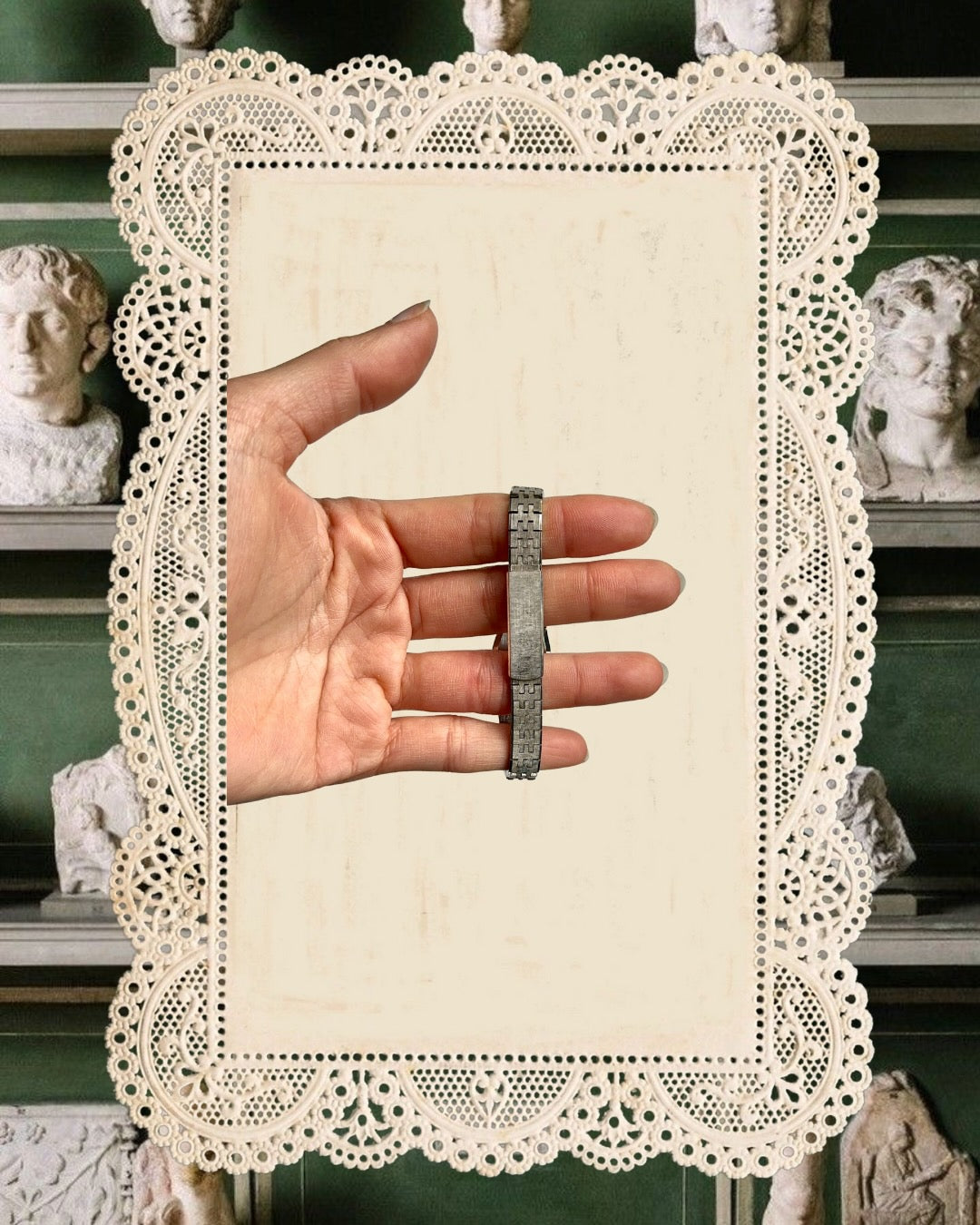 1970s Seiko Black Dial Silver-Tone Mechanical Watch