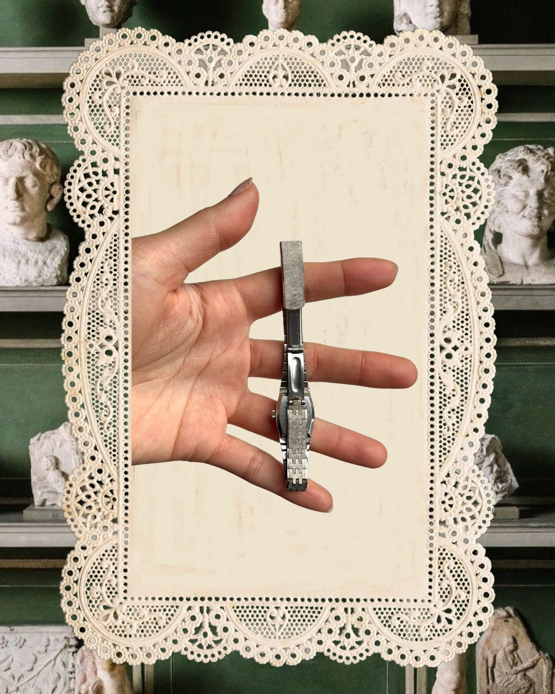 1970s Seiko Black Dial Silver-Tone Mechanical Watch