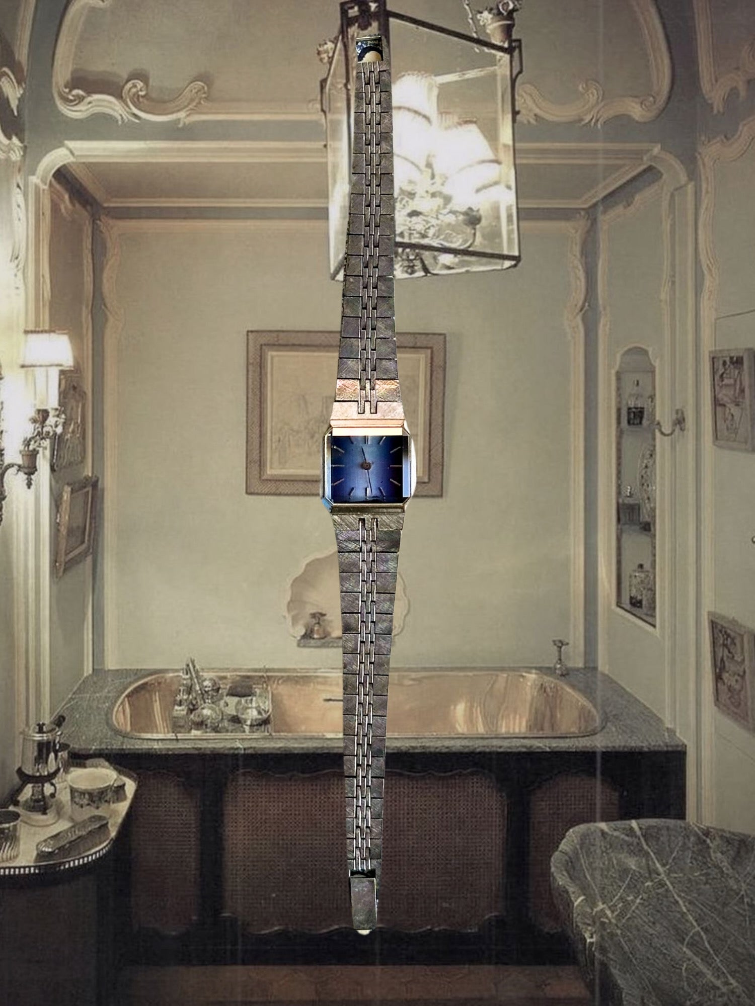 1970s Seiko blue dial silver-plated mechanical watch