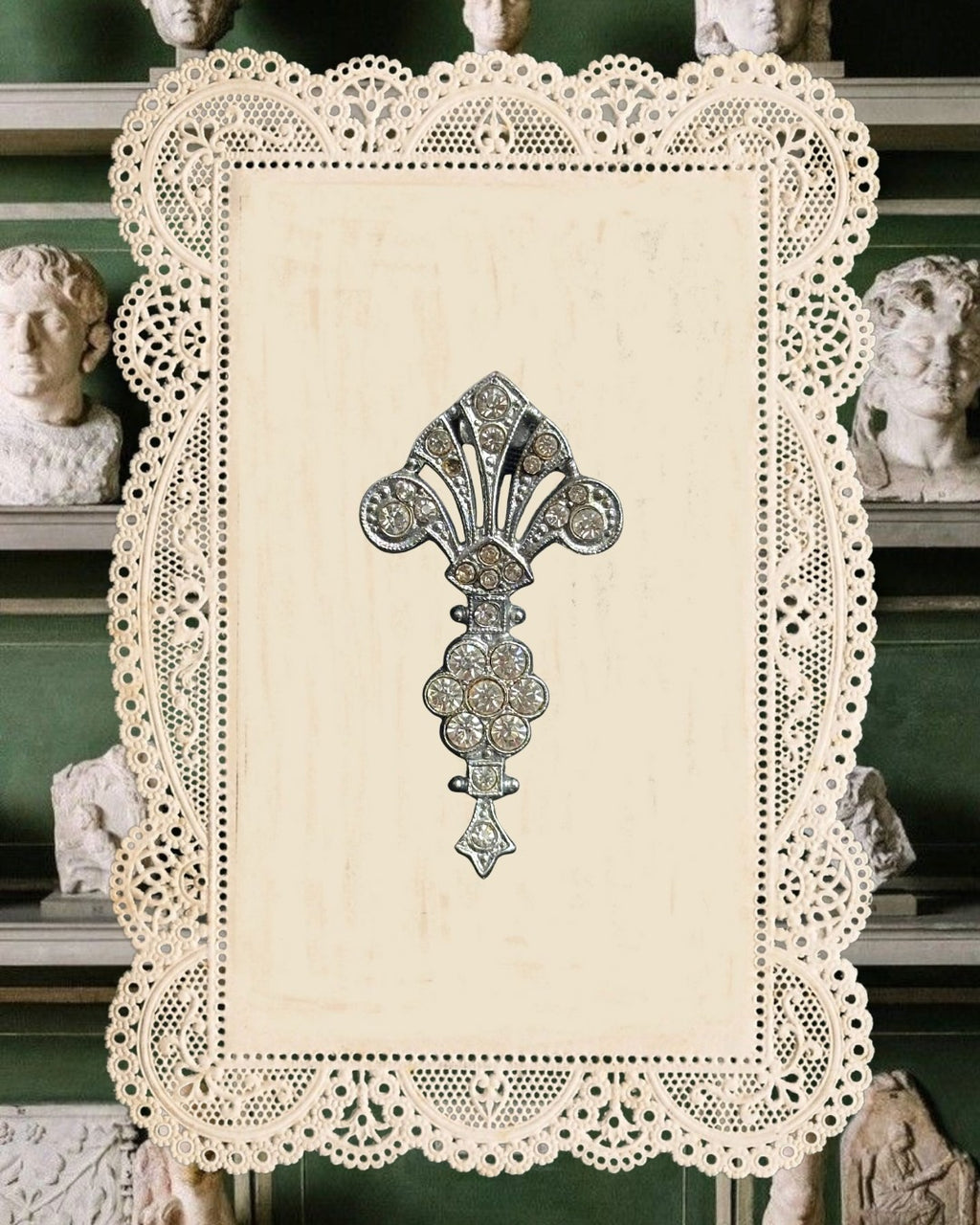 1940s Rhinestone-Embellished Black Evening Bag