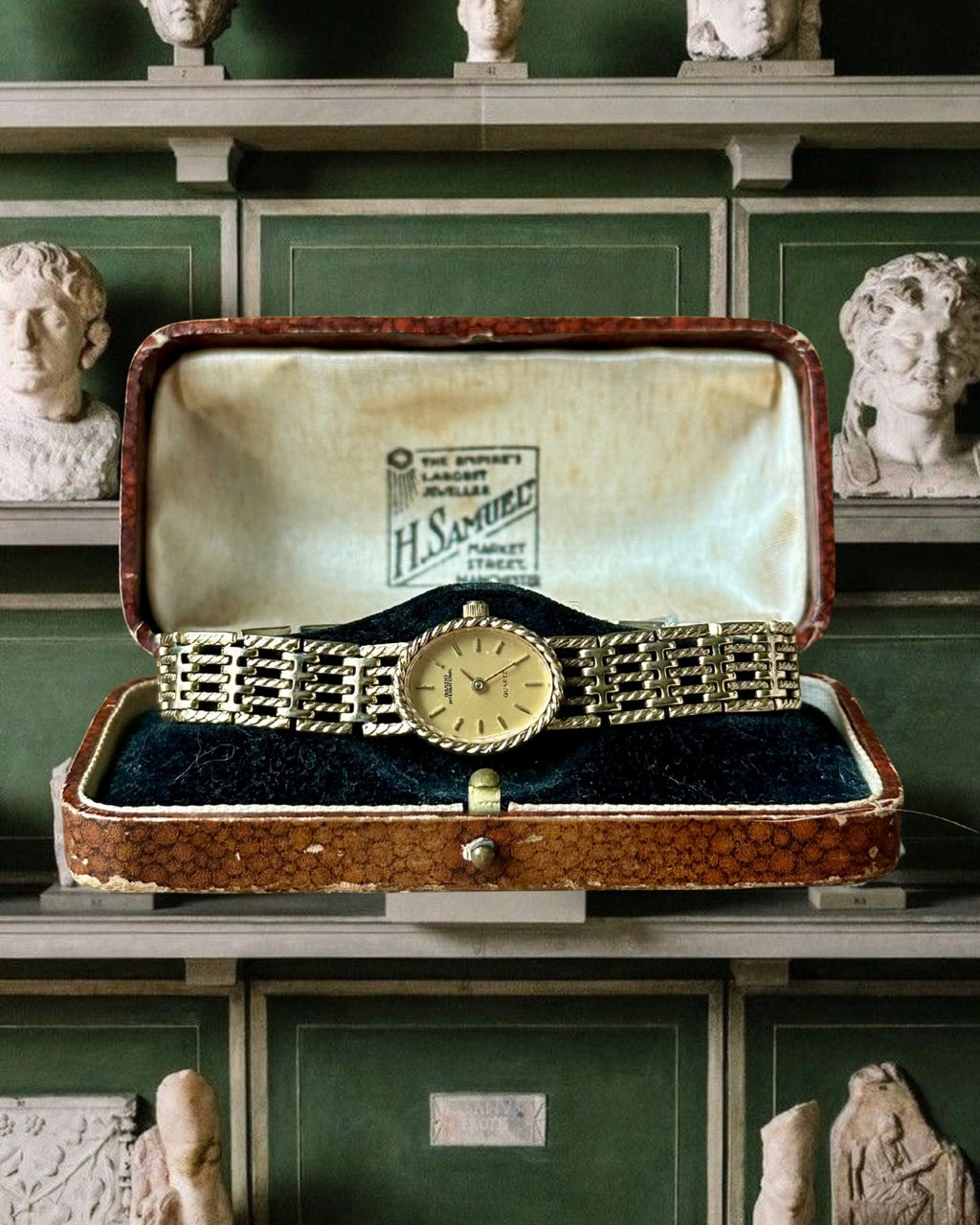 1970s Imado Hollow Chain Gold-Plated Quartz Watch