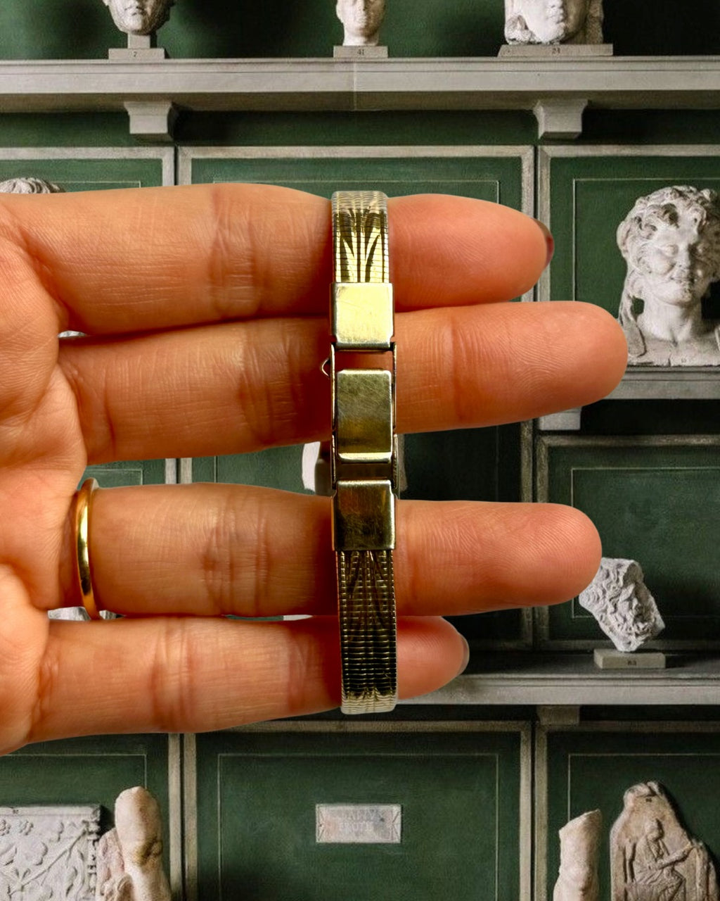 1980s Citizen Patterned Gold-Plated Quartz Watch