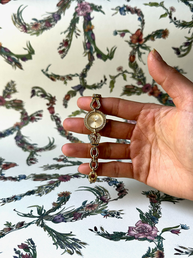 1980s Limit rhinestone gold-plated quartz watch