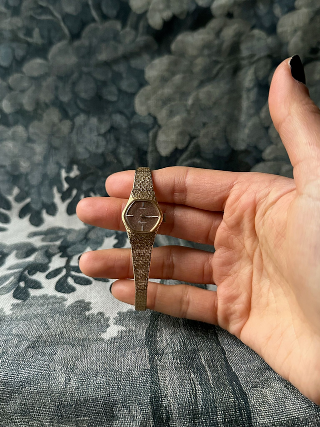 1980s Seiko shimmery bronze dial mechanical watch
