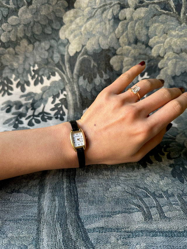 1980s Sekonda Black Croc Leather Quartz Watch
