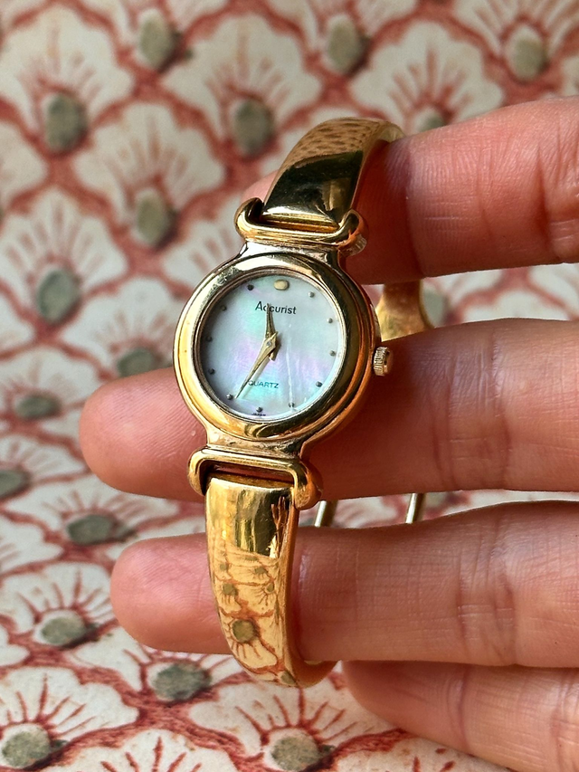1990s Accurist Mother of Pearl Bangle Quartz Watch