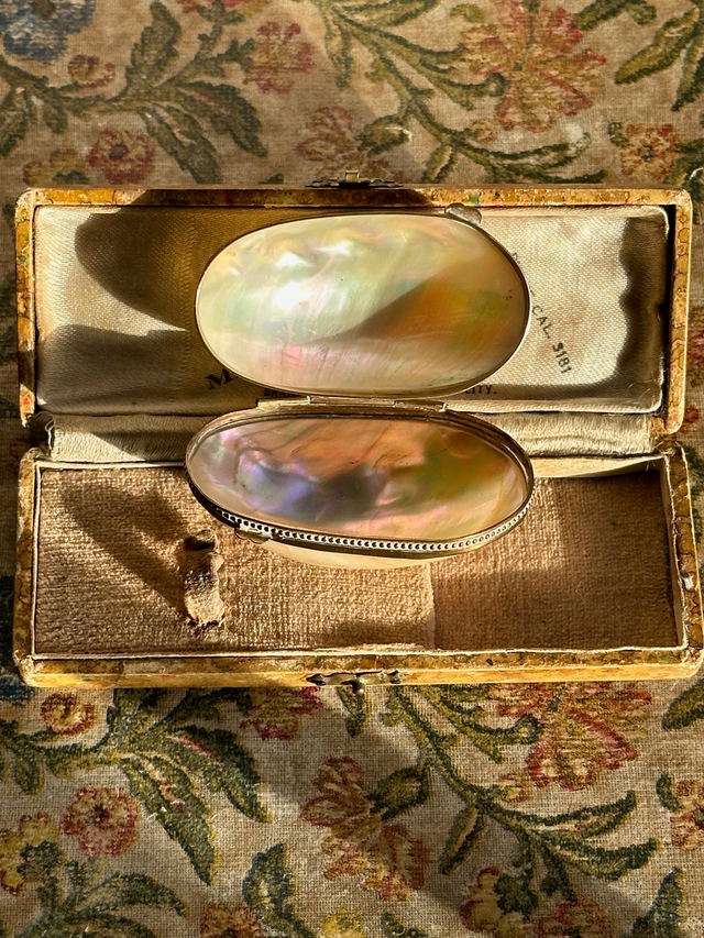 Antique Mother of Pearl Trinket