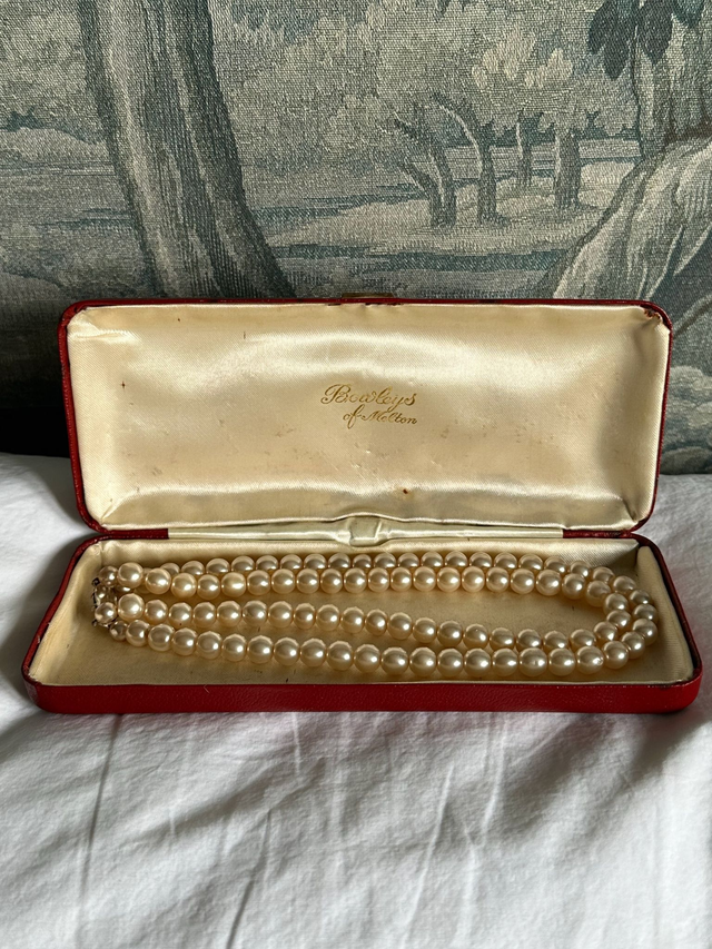 Vintage 2-strand pearl choker necklace