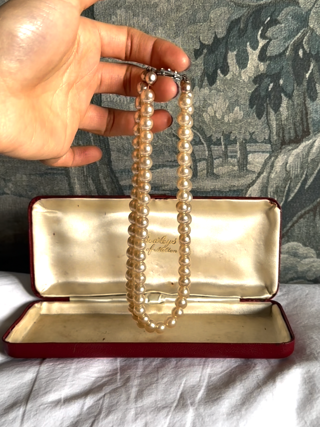 Vintage 2-strand pearl choker necklace