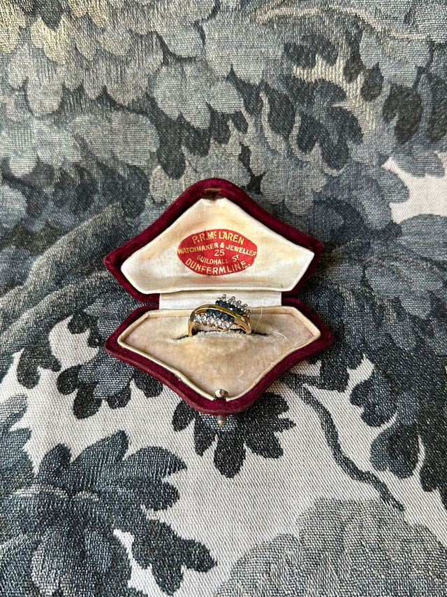 Vintage Blue Curved Gold-Tone Ring