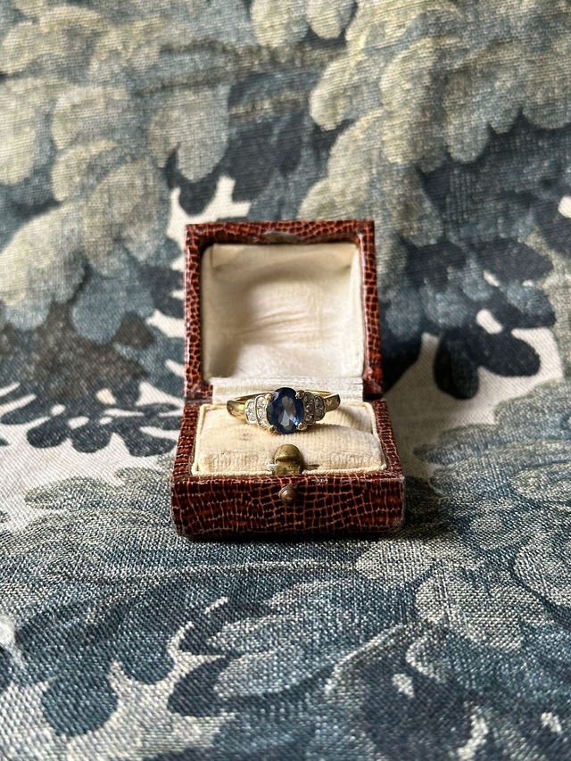 Vintage blue stone three tier ring