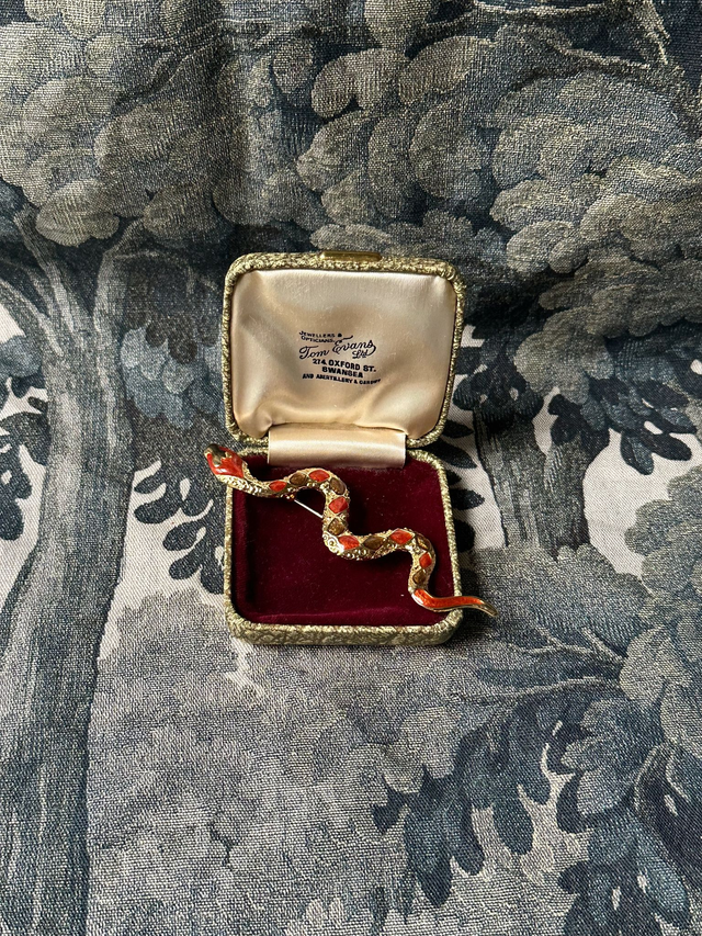 Vintage patterned snake brooch