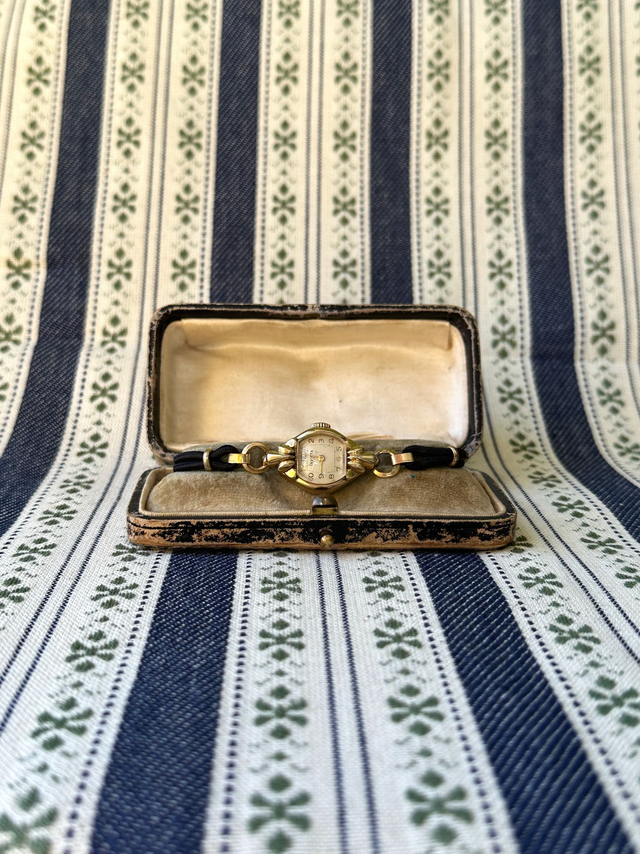 1950s Invicta black cordette mechanical watch