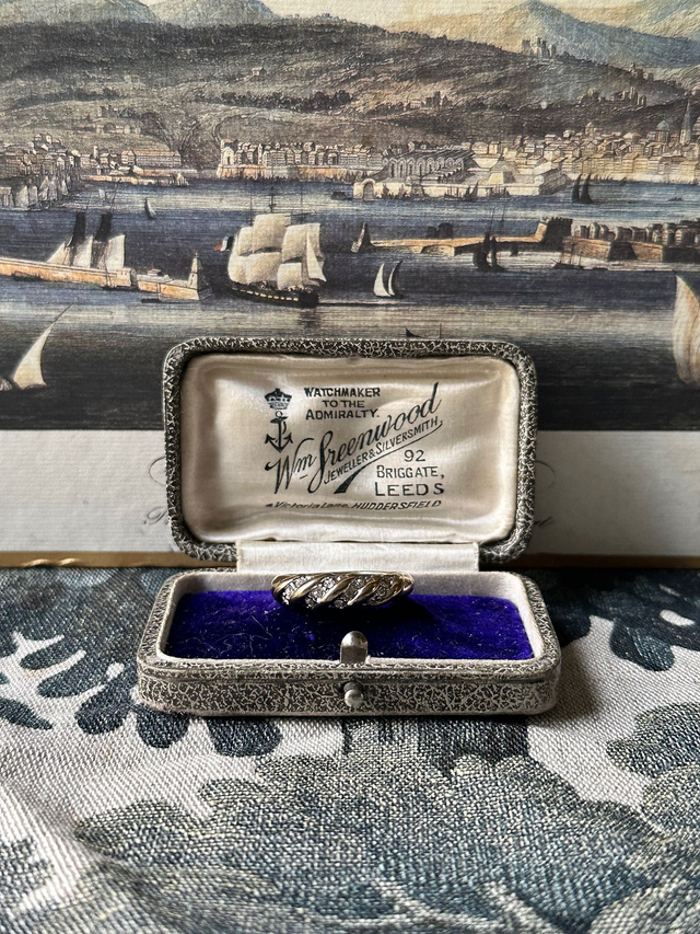 1970s gold plated diamante baguette chubby ring