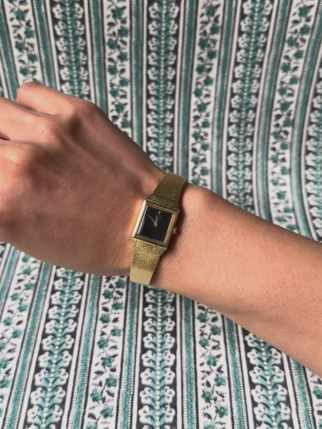 1980s Seiko Black Dial Gold-Tone Quartz Watch
