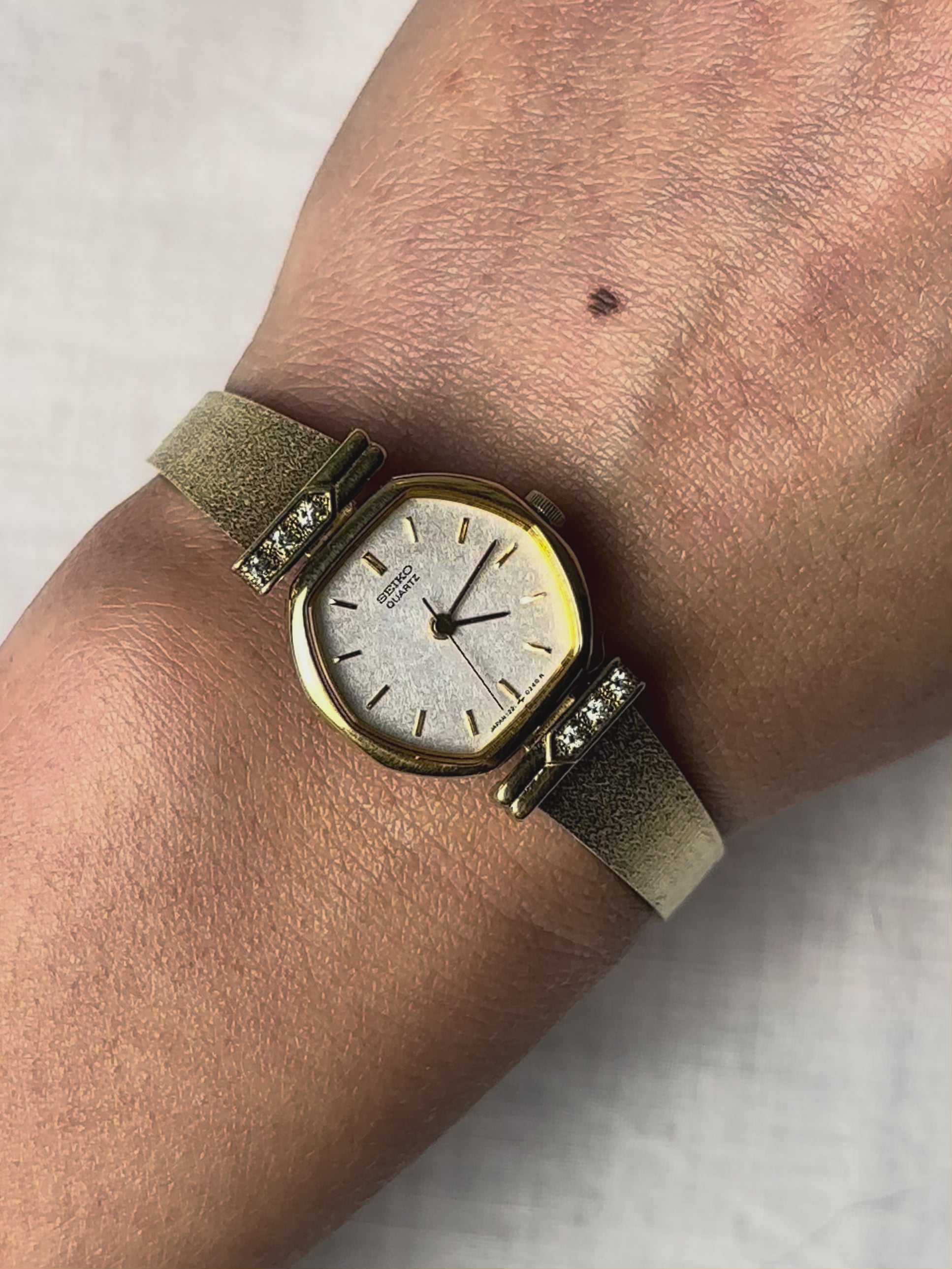 1980s Seiko diamanté accent quartz watch