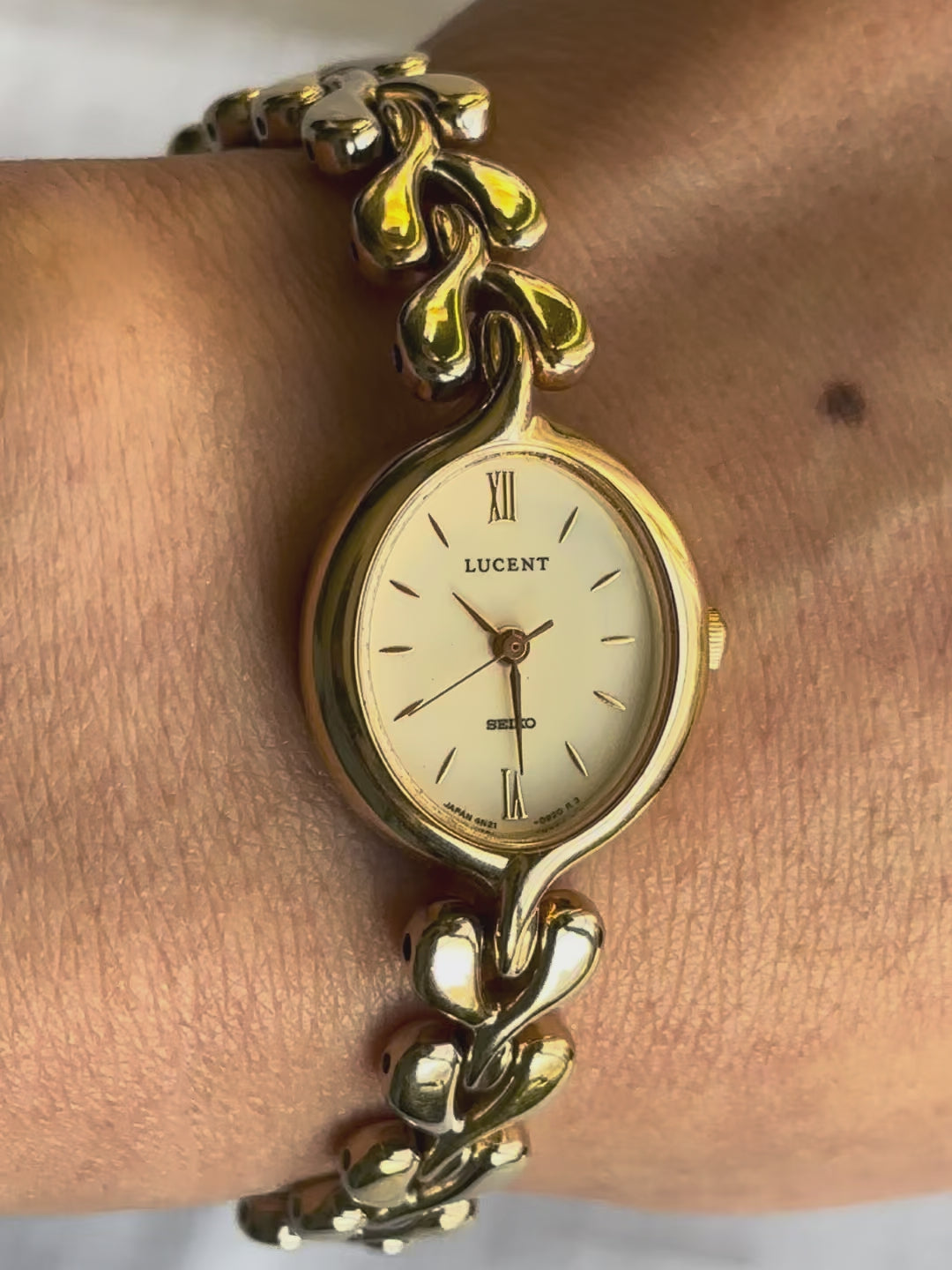 1980s Seiko Lucent gold-plated quartz watch