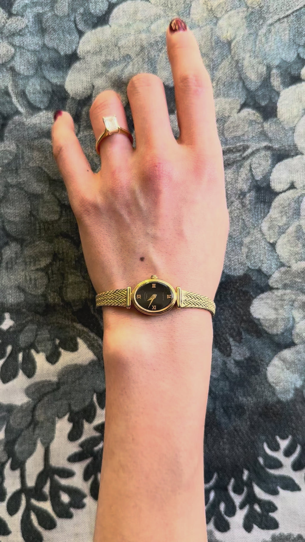 1980s Rotary black oval gold-plated quartz watch