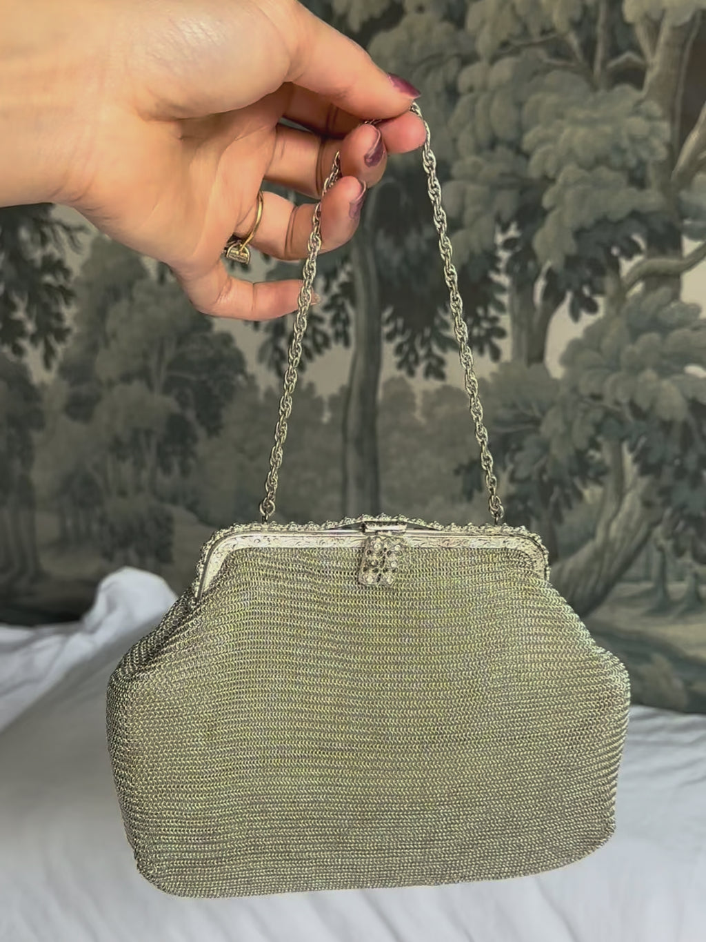 1930s Silver-Plated Mesh Clutch with Rhinestones