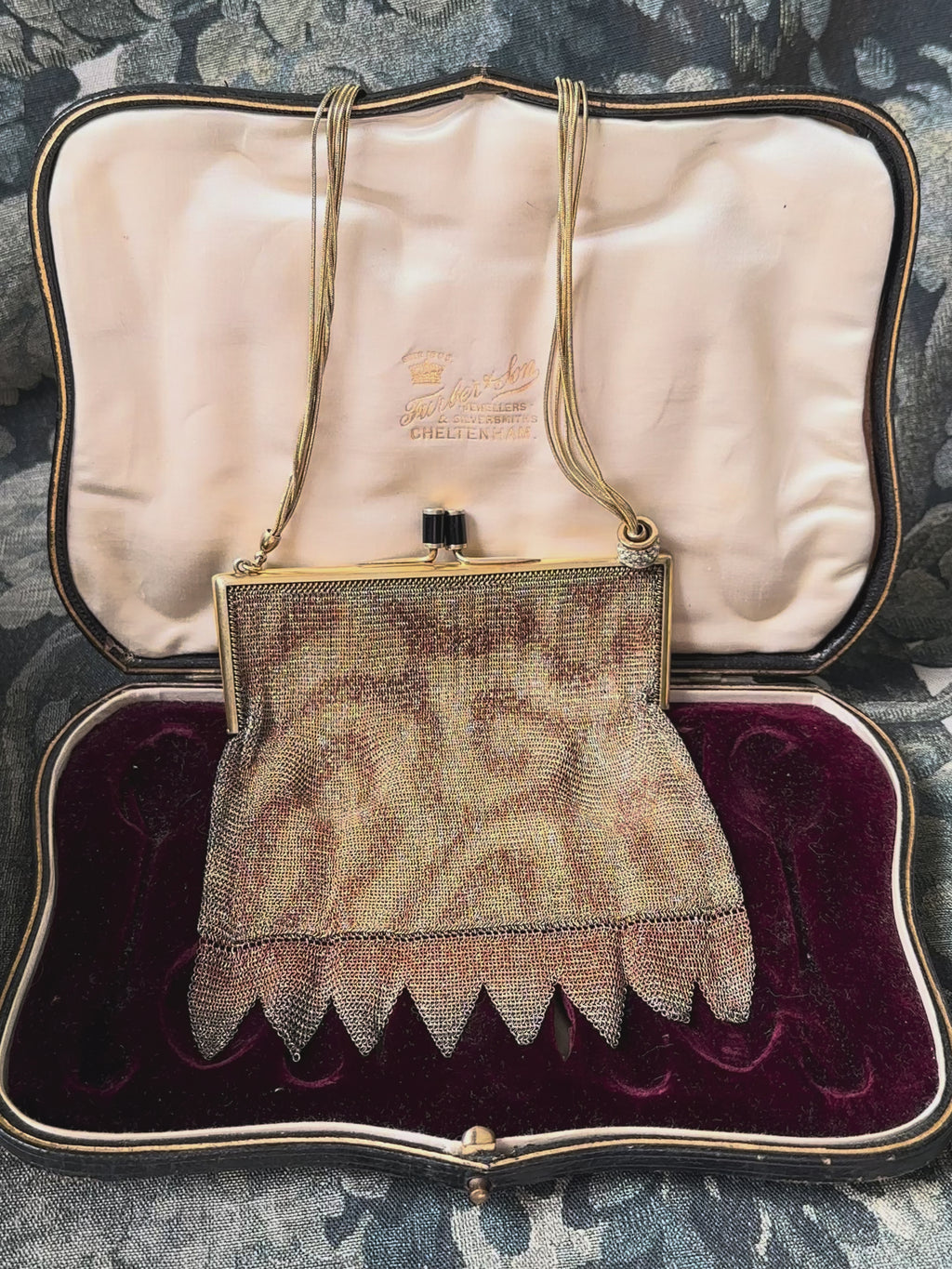1920s Gold-Tone Chainmail Cocktail Bag