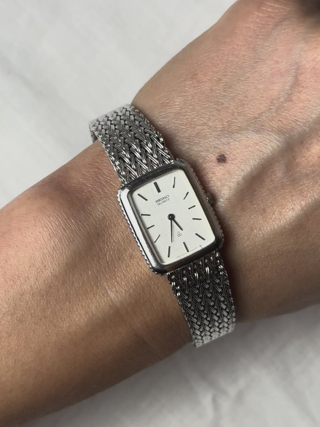 1980s Seiko silver tone rectangular quartz watch