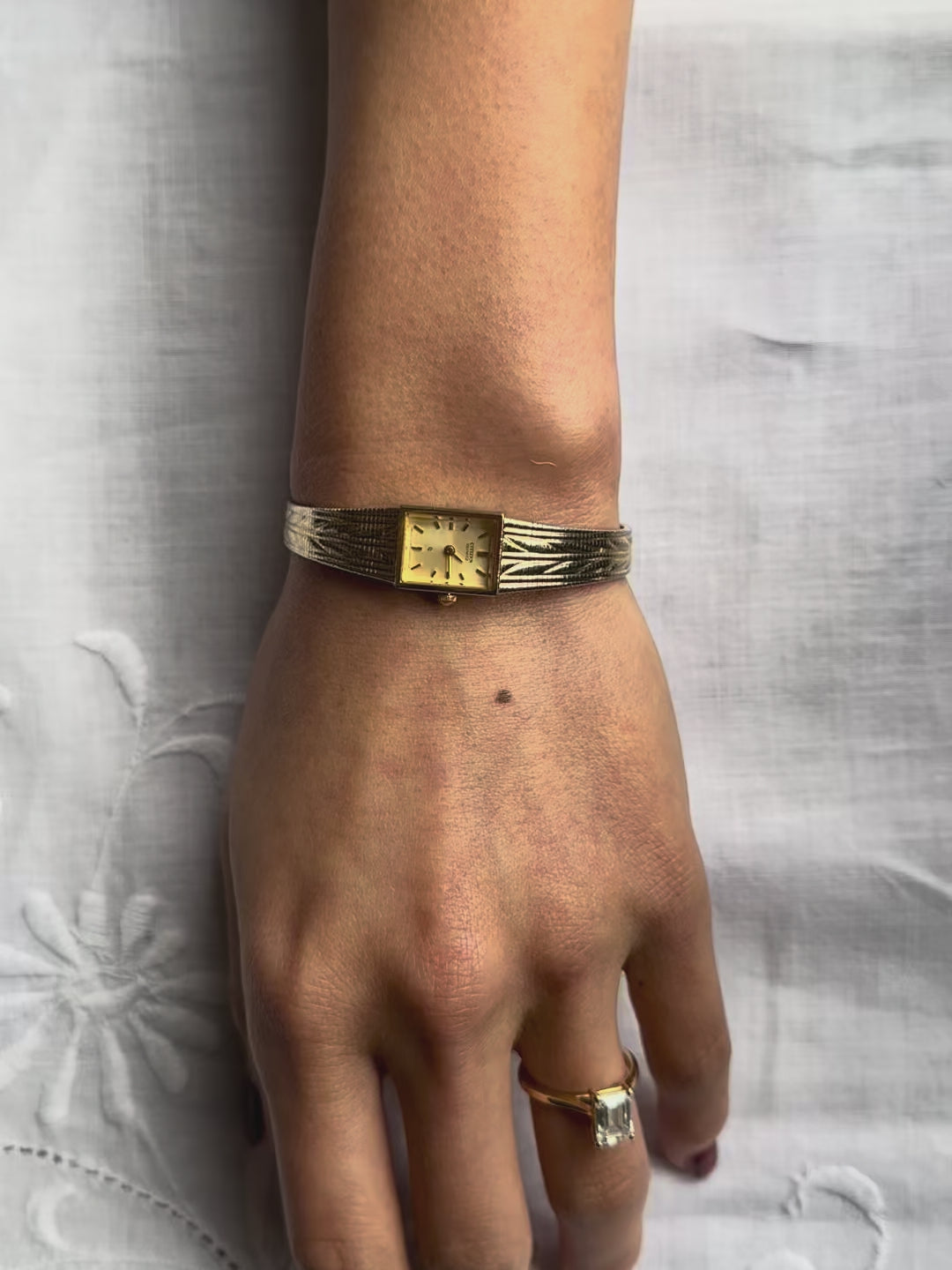 1980s Citizen Patterned Gold-Plated Quartz Watch