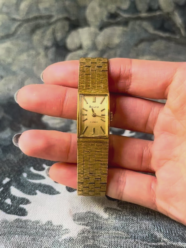 1970s Accurist Gold-Plated Mechanical Watch