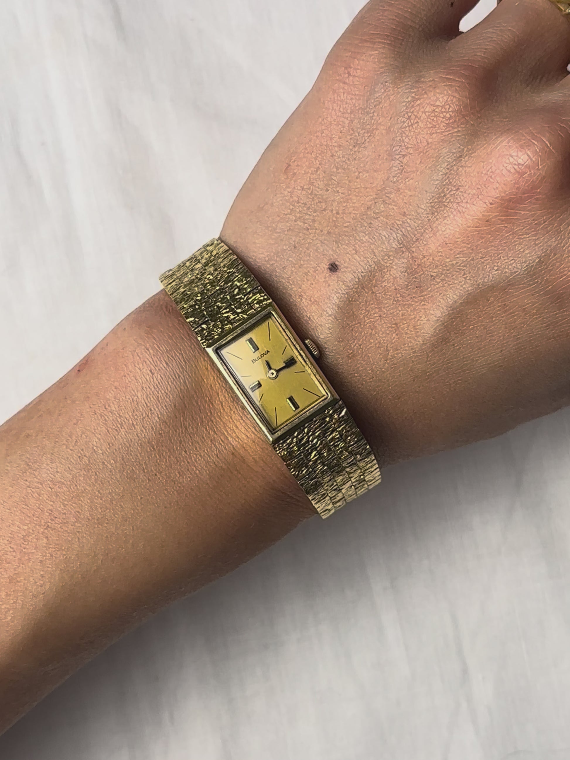 1970s Bulova gold-plated rectangular mechanical watch