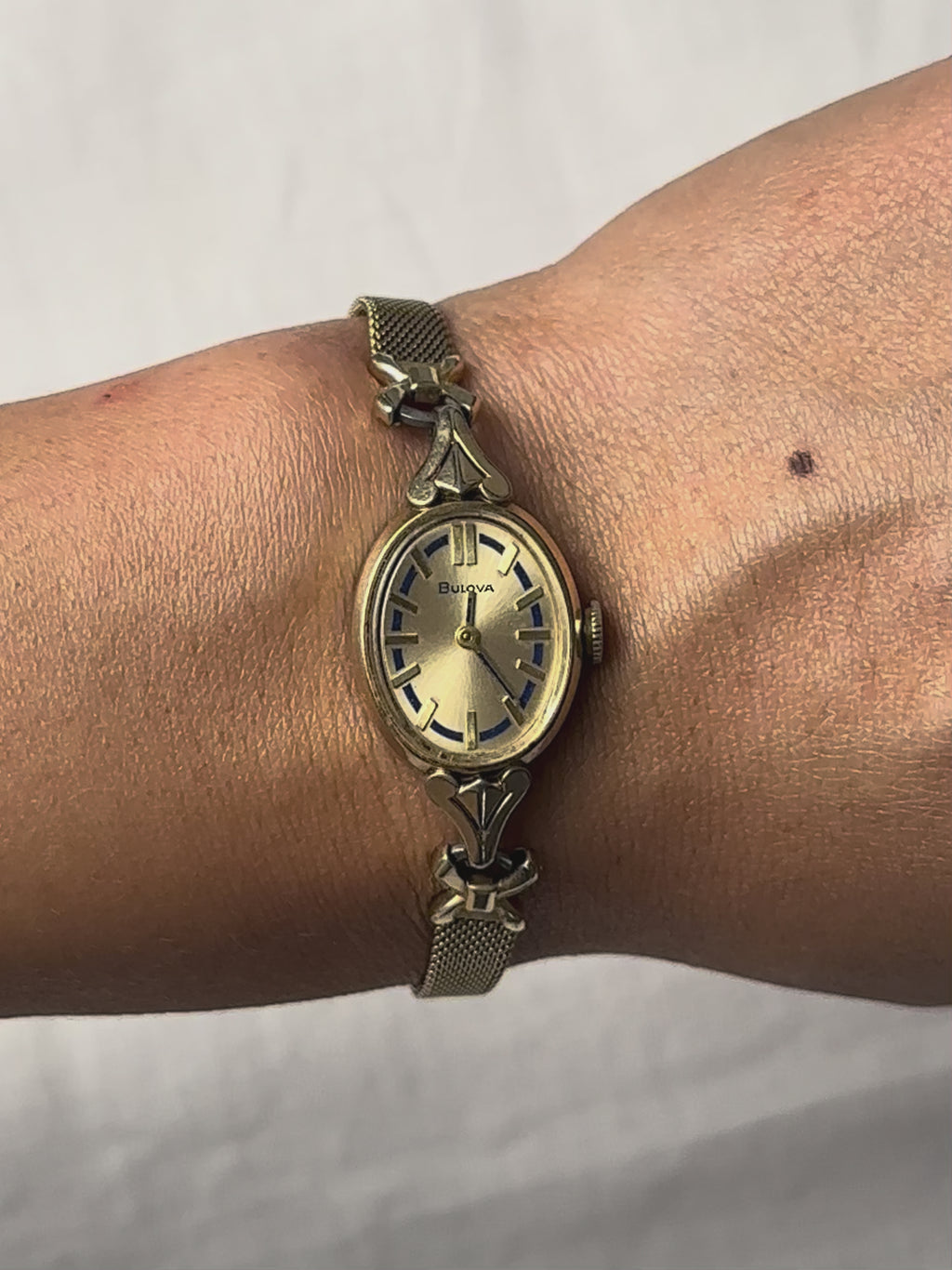 1960s Bulova 10k gold-plated mechanical watch