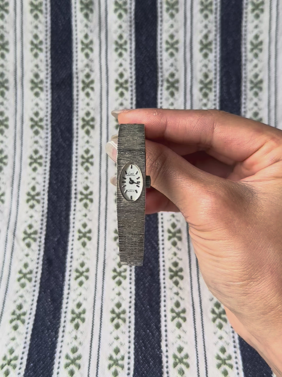 1970s Limit 17 Jewels Silver-Plated Mechanical Watch