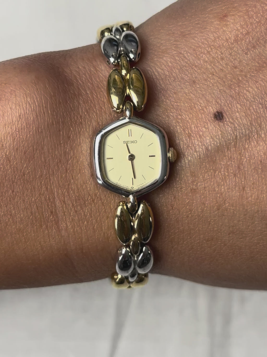 1980s Seiko two-tone quartz watch