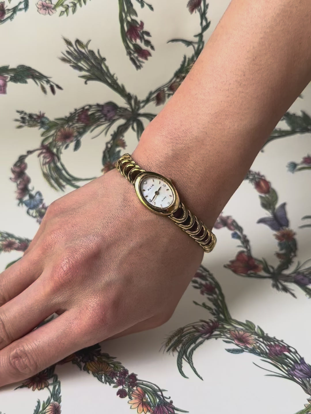 1980s Avia mother of pearl gold-plated watch